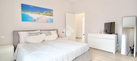 3 rooms Villa in Reggio Emilia, Italy No. 15557 29