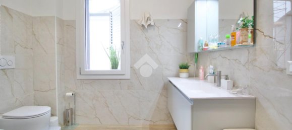 3 rooms Villa in Reggio Emilia, Italy No. 15557 38