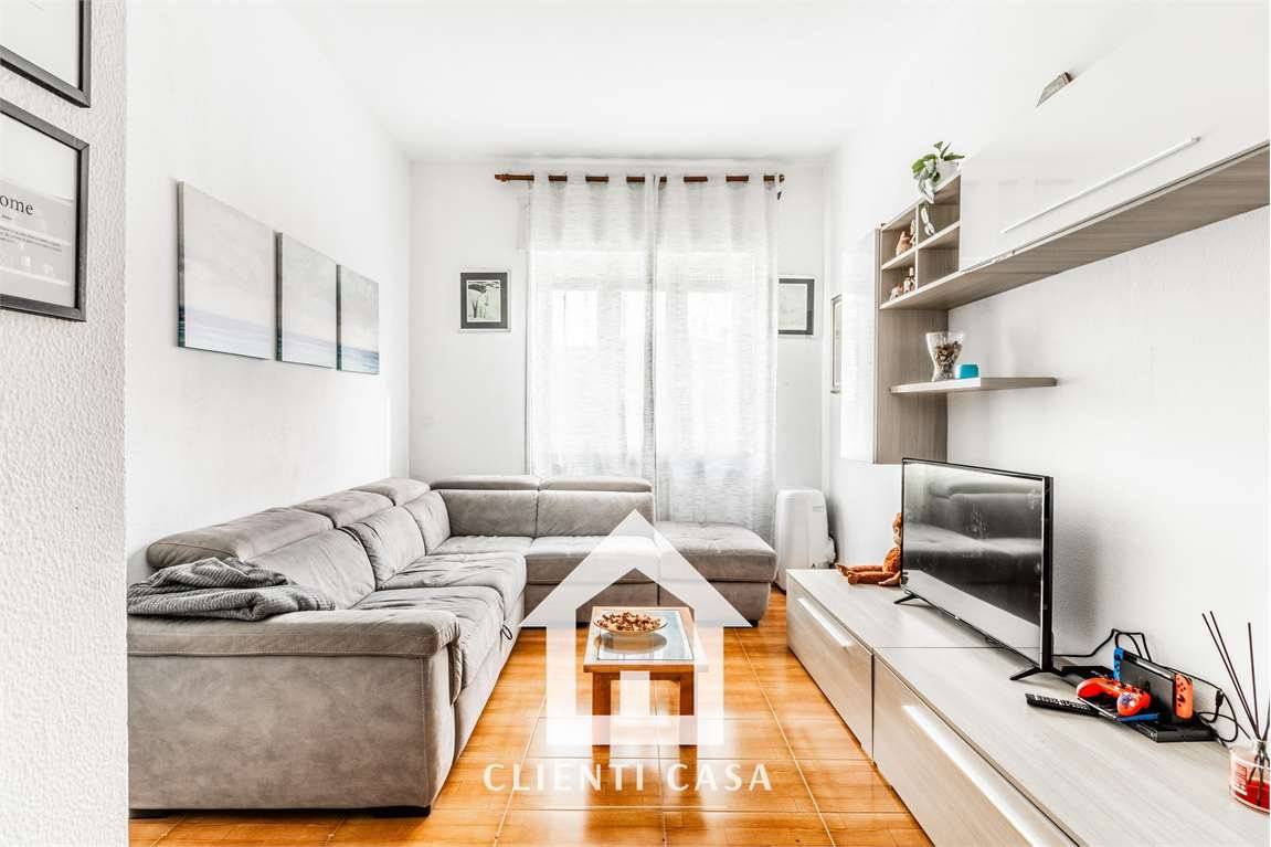 2 bedrooms Apartment in Cormano, Italy No. 319909