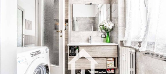 2 bedrooms Apartment in Cormano, Italy No. 319909 17