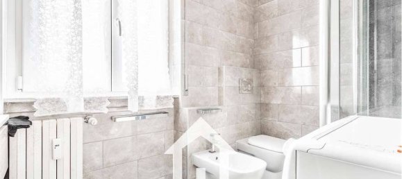 2 bedrooms Apartment in Cormano, Italy No. 319909 16