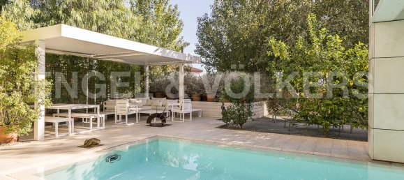 Villa de 5 dormitorios en Pedralbes, Spain No. 72339 20