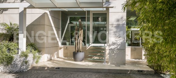 Villa de 5 dormitorios en Pedralbes, Spain No. 72339 23