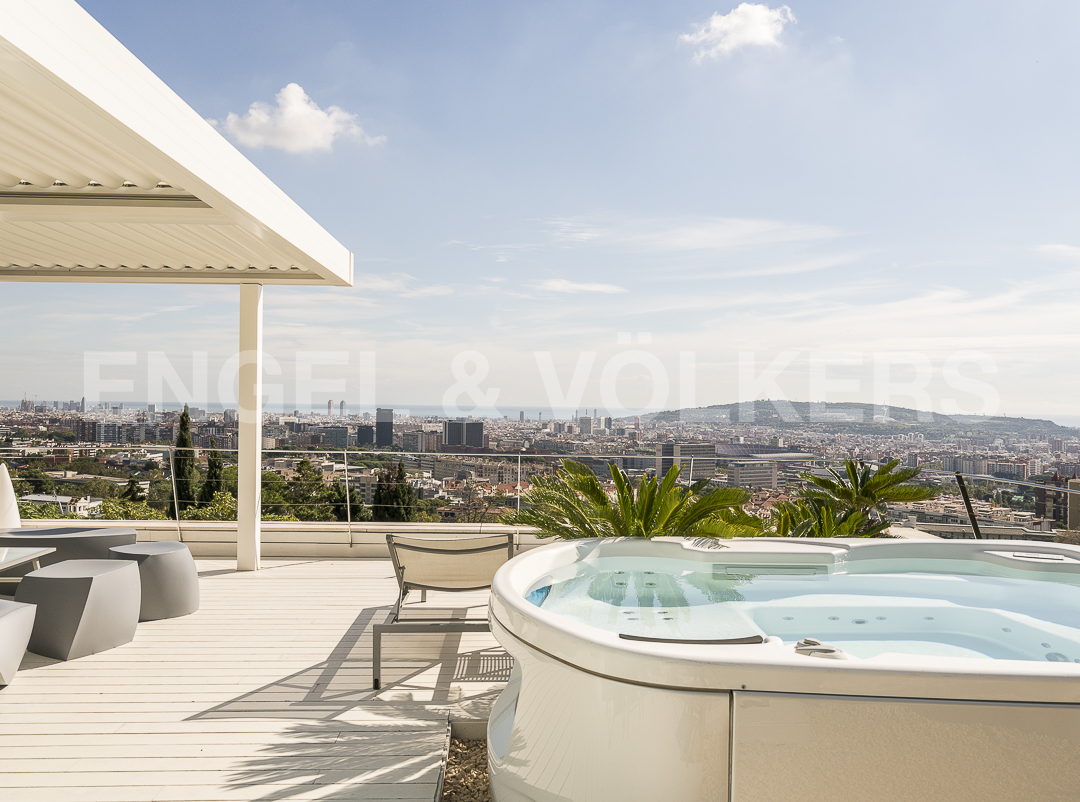 5 Schlafzimmer Villa in Pedralbes, Spain, Nr. 72339