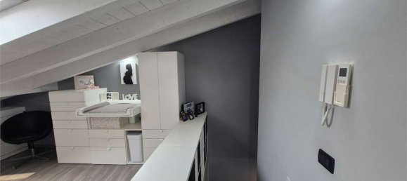 3-Zimmer Wohnung in Besana in Brianza, Italy, Nr. 303445 9