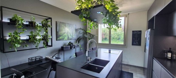 3-Zimmer Wohnung in Besana in Brianza, Italy, Nr. 303445 3