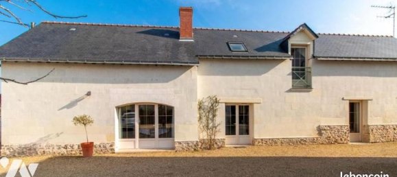 8 bedrooms Villa in Longue-Jumelles, France No. 276563 5