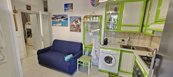 2 rooms Apartment in Massa, Italy No. 156257 4