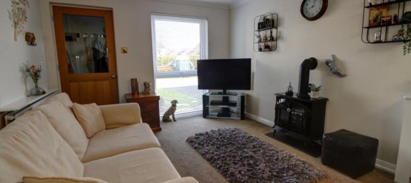 2 bedrooms House in Tadley, United Kingdom No. 10858 2