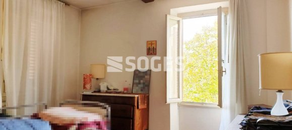 2 bedrooms Apartment in Montevarchi, Italy No. 87467 4