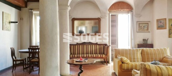 2 bedrooms Apartment in Montevarchi, Italy No. 87467 2