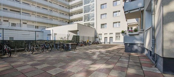 Apartamento de 3 habitaciónes en Charlottenburg, Germany No. 56759 6