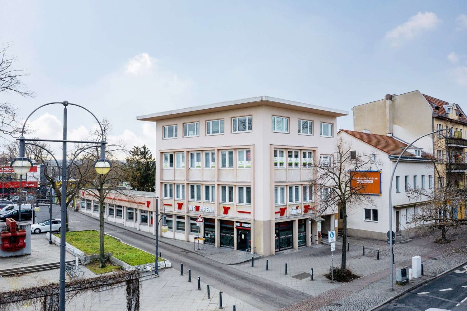 Edifício em Reinickendorf, Germany 1050 m² N.º 91561