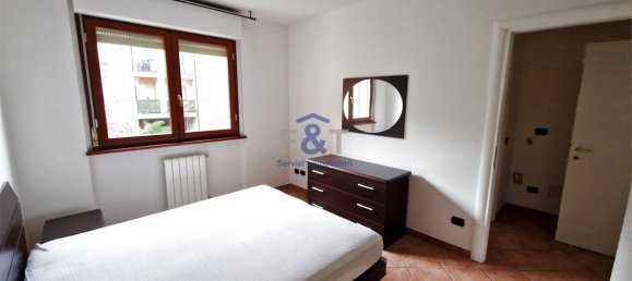 1 bedroom Apartment in Gemonio, Italy No. 8312 35