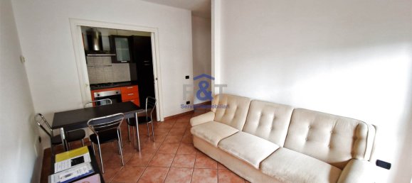 1 bedroom Apartment in Gemonio, Italy No. 8312 18