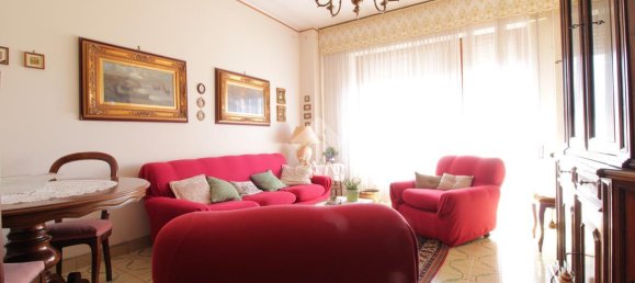 Квартира с 4 комнатами в Терни, Италия № 9244 3