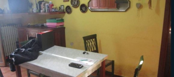 Apartamento de 3 habitaciónes en Pontedera, Italy No. 306583 6