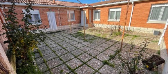 4 Schlafzimmer Haus in Quintanilla de Onesimo, Spain, Nr. 81799 13