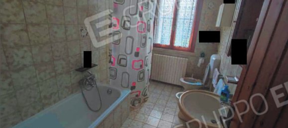Apartamento de 7 divisões em Castelnovo Bariano, Italy N.º 217920 16
