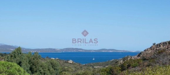 3 bedrooms Villa in Olbia, Italy No. 329332 18