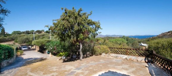 3 bedrooms Villa in Olbia, Italy No. 329332 32