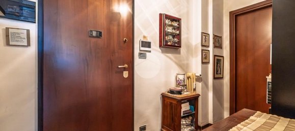 2 chambres Appartement à Grugliasco, Italy No. 363183 2