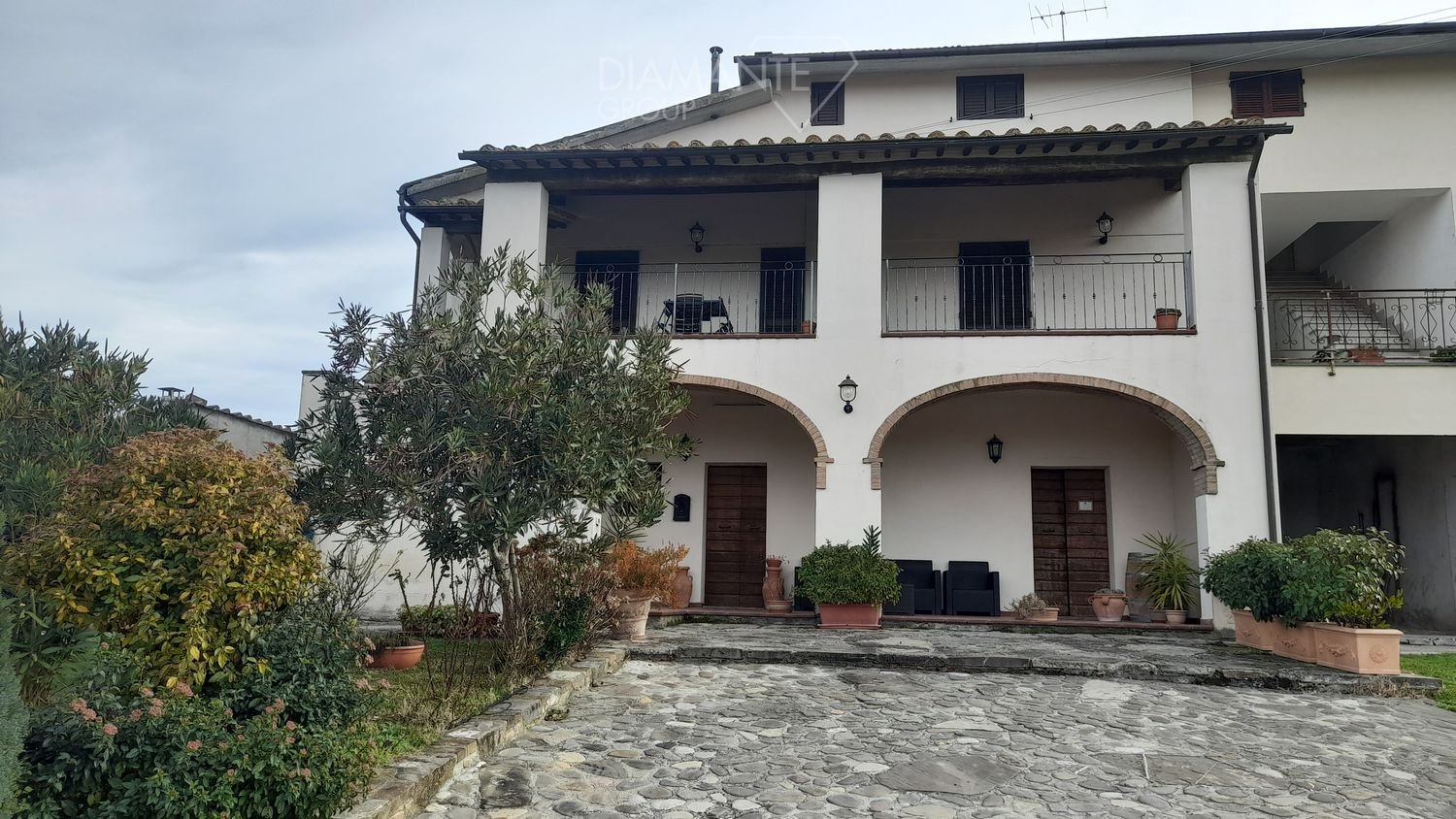 6 rooms House in Castel del Piano, Italy No. 45621