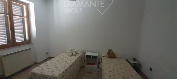 6 rooms House in Castel del Piano, Italy No. 45621 16