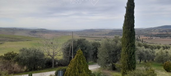 6 rooms House in Castel del Piano, Italy No. 45621 25