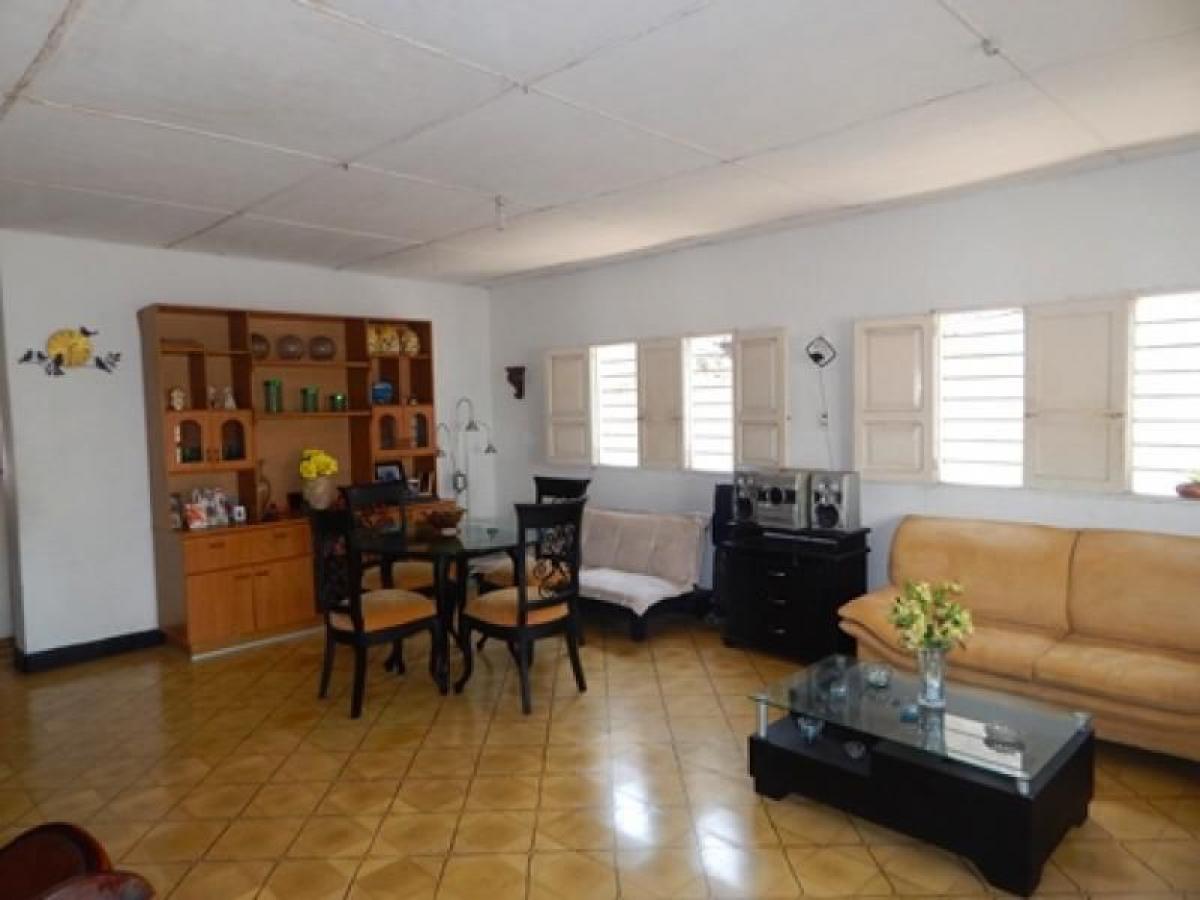 Casa T4 em Atlantico, Colombia N.º 6889