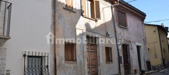 2 bedrooms House in Ovindoli, Italy No. 89115 2