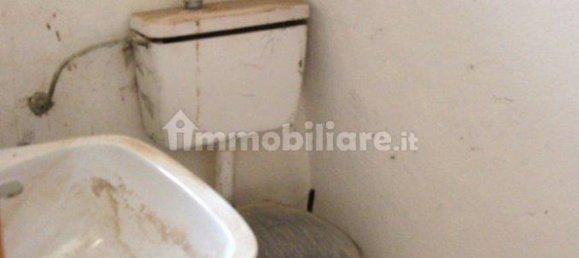 2 bedrooms House in Ovindoli, Italy No. 89115 18