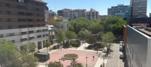 Квартира с 3 спальнями в Вальядолид, Испания № 141303 36