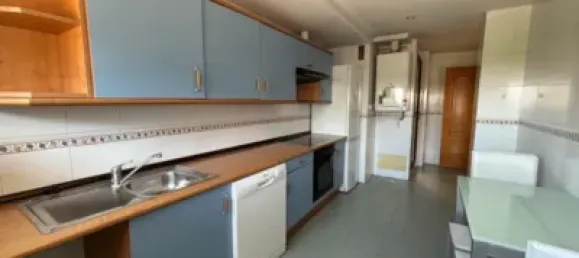 Квартира с 3 спальнями в Вальядолид, Испания № 141303 3