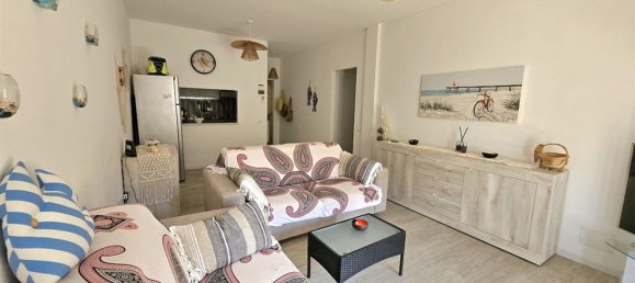 4 bedrooms Apartment in Massa, Italy No. 347887 3