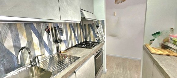 4 bedrooms Apartment in Massa, Italy No. 347887 7