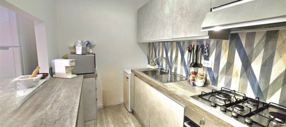 4 bedrooms Apartment in Massa, Italy No. 347887 6