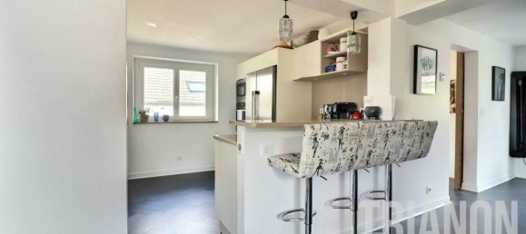 3 Schlafzimmer Haus in Les Alluets-le-Roi, France, Nr. 351436 6