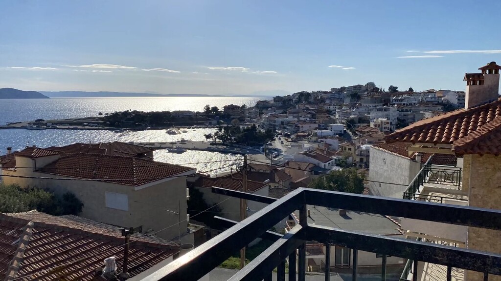 3 bedrooms Apartment in Chalkidiki, Greece No. 2037