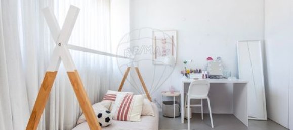 4 bedrooms House in Lisbon, Portugal No. 260912 9