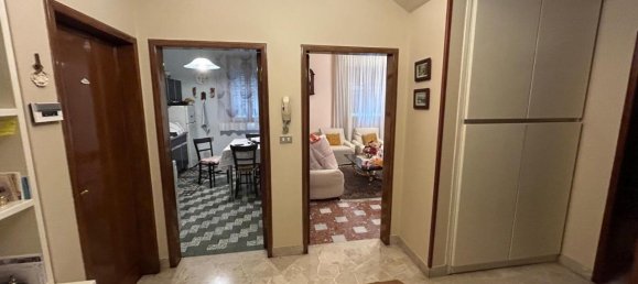 8 rooms House in Empoli, Italy No. 117458 3