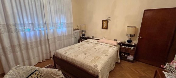8 rooms House in Empoli, Italy No. 117458 6