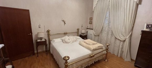 8 rooms House in Empoli, Italy No. 117458 14