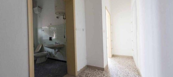Apartamento de 3 habitaciónes en Baiso, Italy No. 168145 11