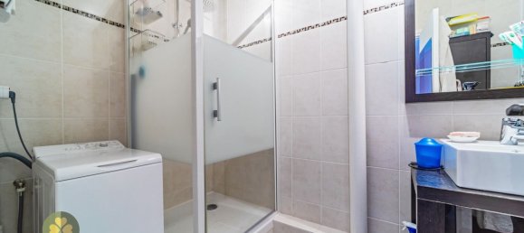 2 bedrooms Apartment in Aubergenville, France No. 182975 14