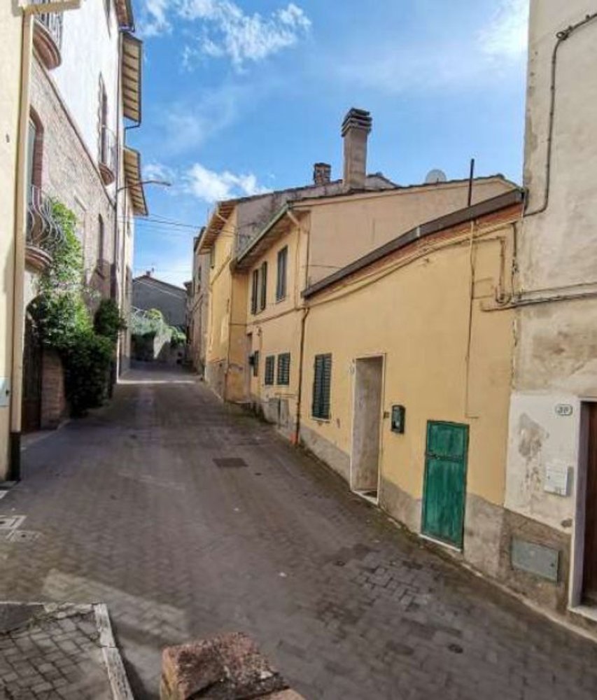 10 rooms Apartment in Deruta, Italy No. 297067