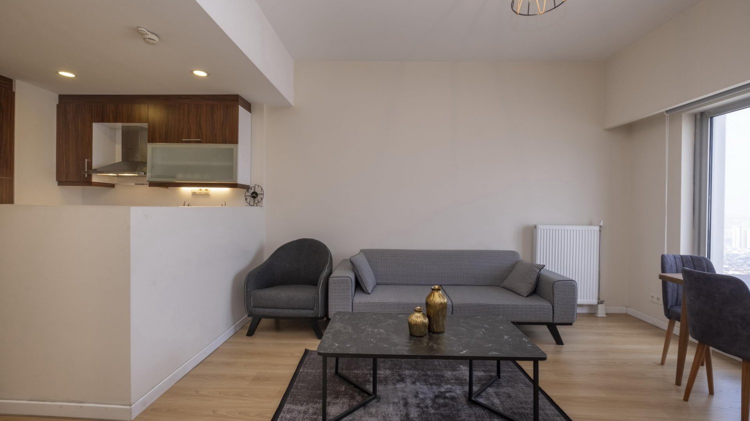 Wohnung 1+1 in City Center, Esenyurt, Turkey, Nr. 39331