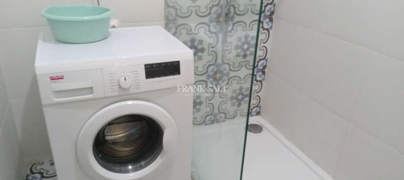 2 bedrooms Apartment in Marsalforn, Malta No. 5935 5