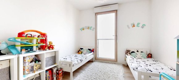 Dúplex de 3 dormitorios en Colombes, France No. 164512 6