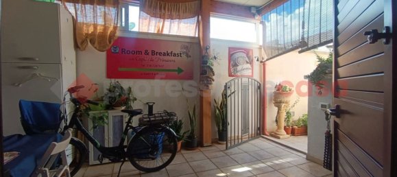 2 bedrooms Apartment in Uggiano la Chiesa, Italy No. 341184 6